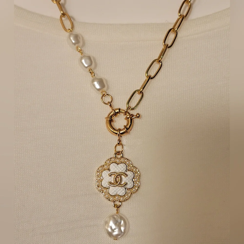 Custom Made Necklace, Pearl/Gold 18" Chain - Picture 3 of 3